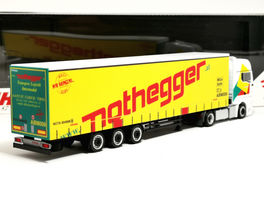 MAN TGX GX Lowliner Gardinenplanen Sattelzug "Nothegger" Herpa