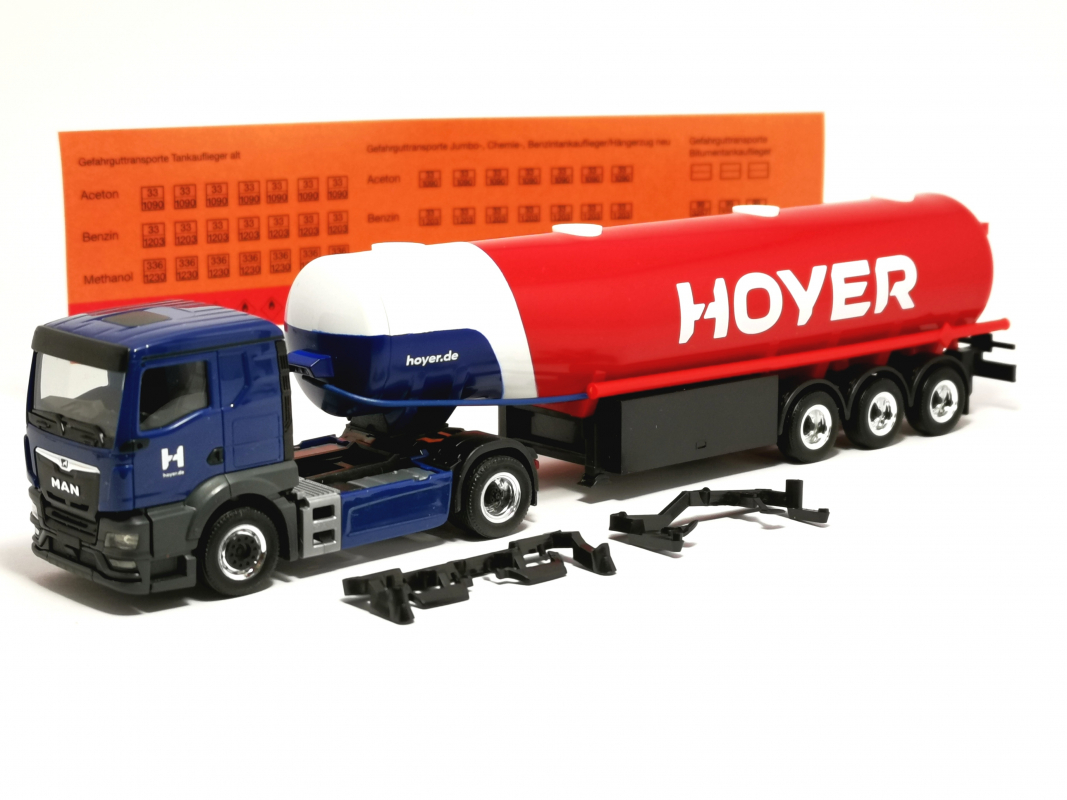 318136 MAN TGS TN Benzintank-Sattelzug "Hoyer" Herpa