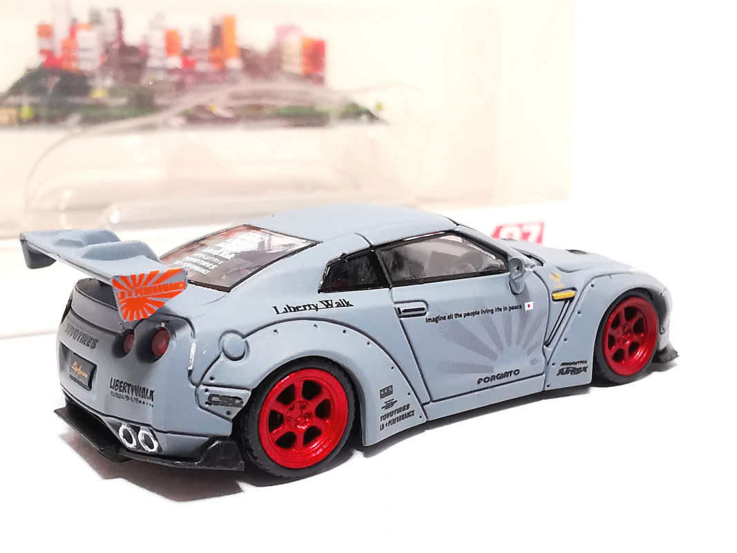87MC000008 Nissan GTR 35, grau (2007-2012) MicroCity