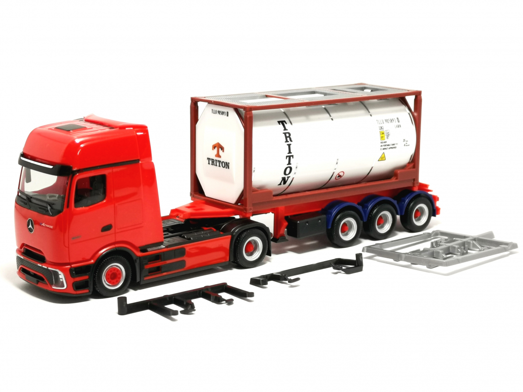 930137 MB eActros ProCabin Gigaspace Container-Sattelzug “TRITON”	Herpa