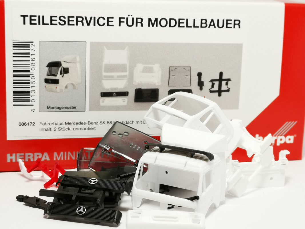 086172 Mb SK88 Flachdach mit Windleitblechen, Dachspoiler, Sonnenblende (2 Stück) Herpa