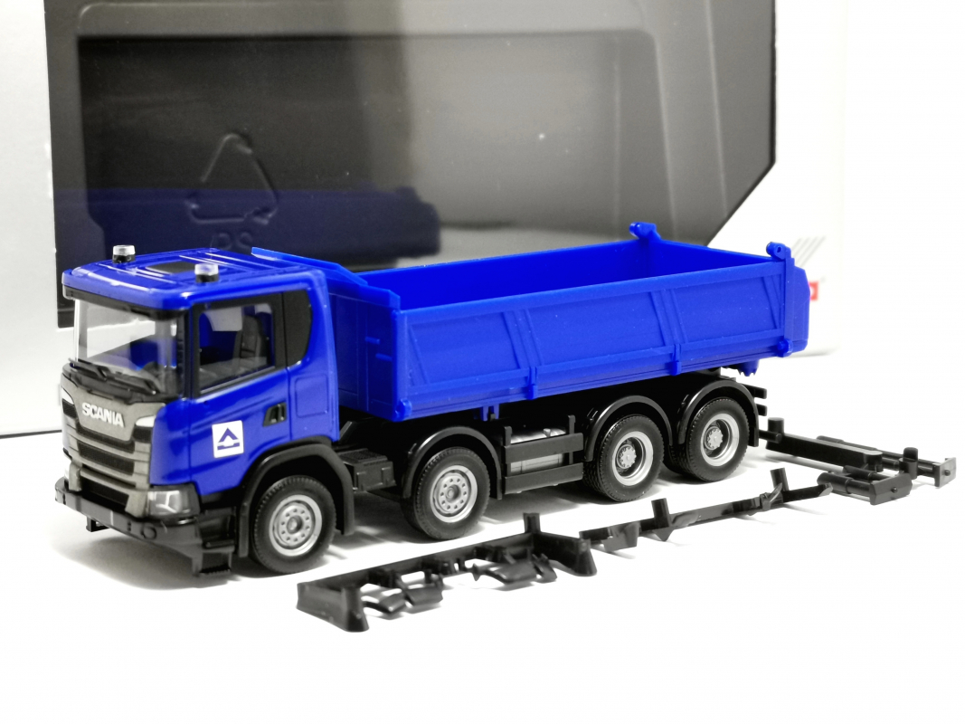 960021 Scania XT17 Dreiseitenkipper 4achs "Hoch-Tief" Herpa