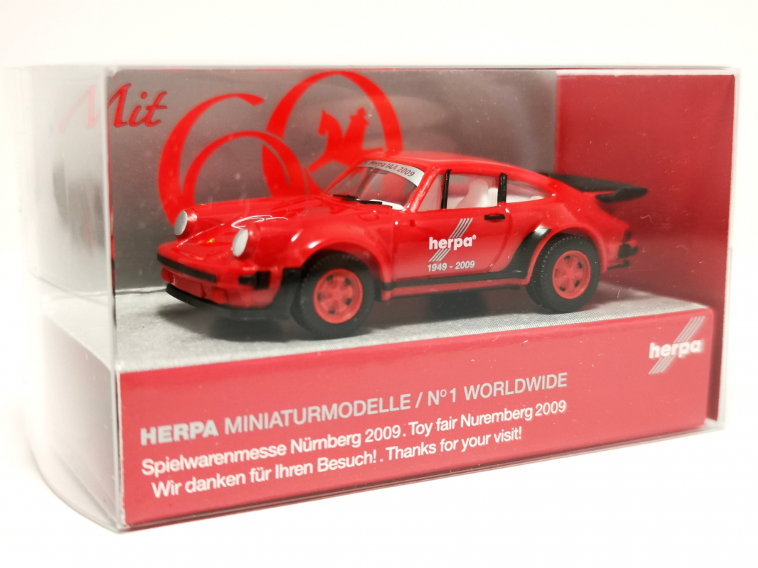 Porsche 911 Turbo 26. Spielwarenmesse 2009 Herpa