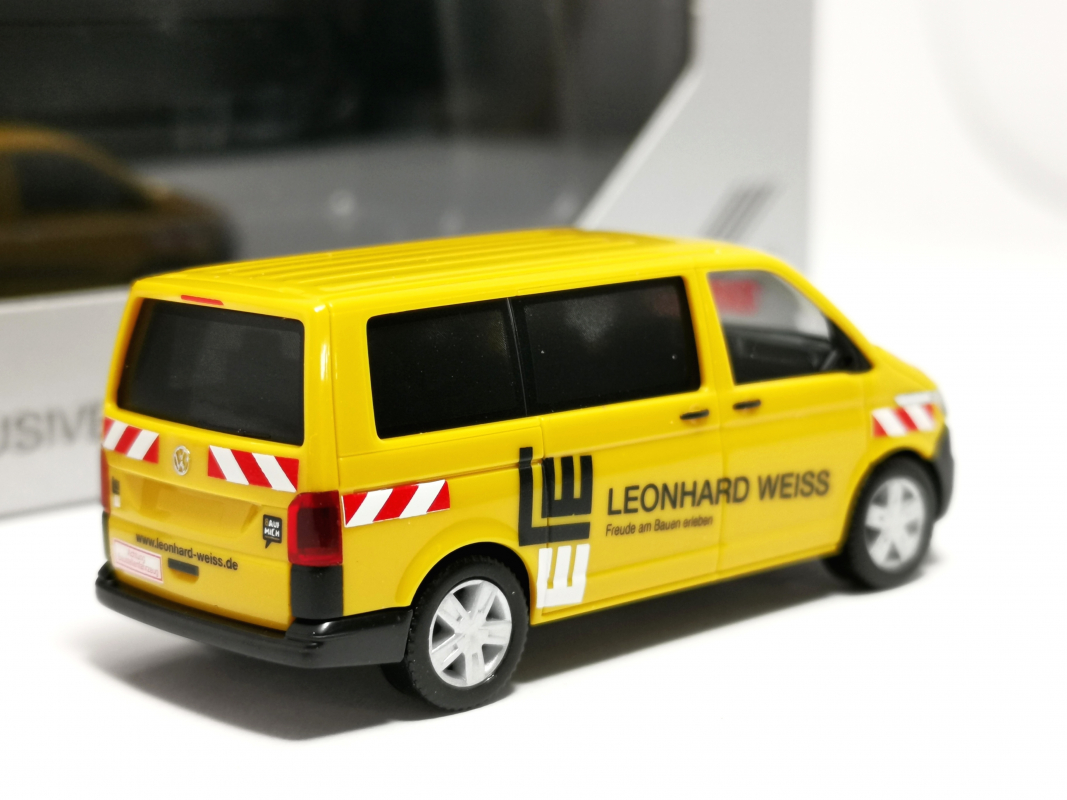 960656 VW T6.1 Bus "Leonhard Weiss" Herpa