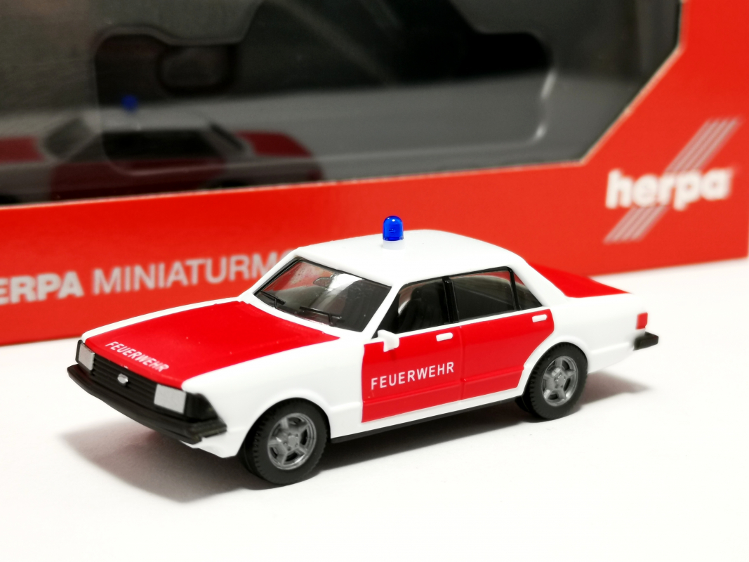 099004 Herpa Basic: Ford Granada "Feuerwehr" Herpa
