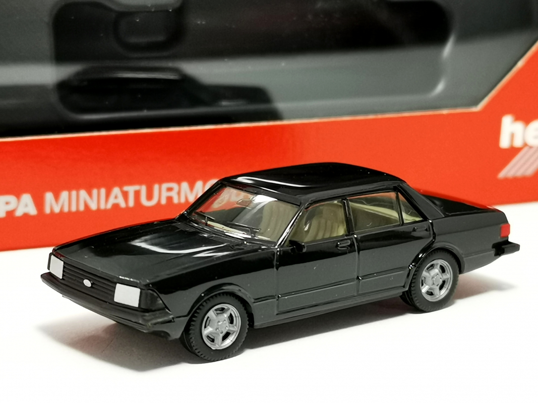 029025 Herpa Basic: Ford Granada, schwarz Herpa