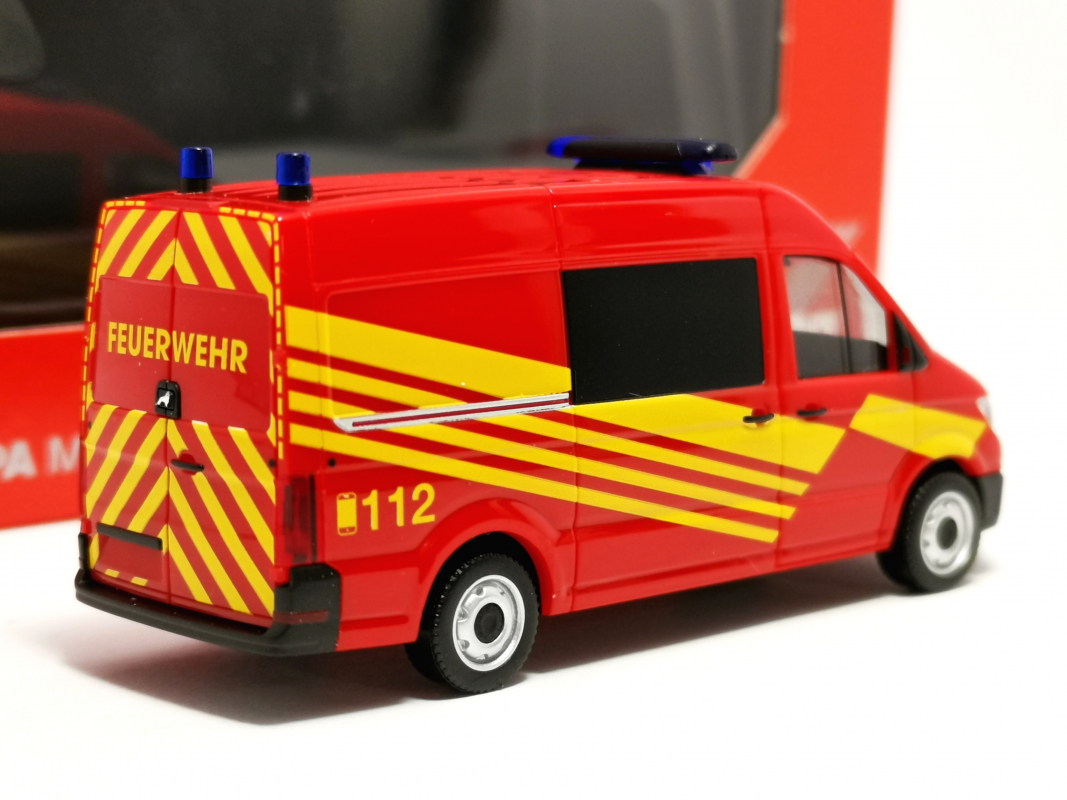 098748 MAN TGE Halbbus Hochdach "Feuerwehr" Herpa