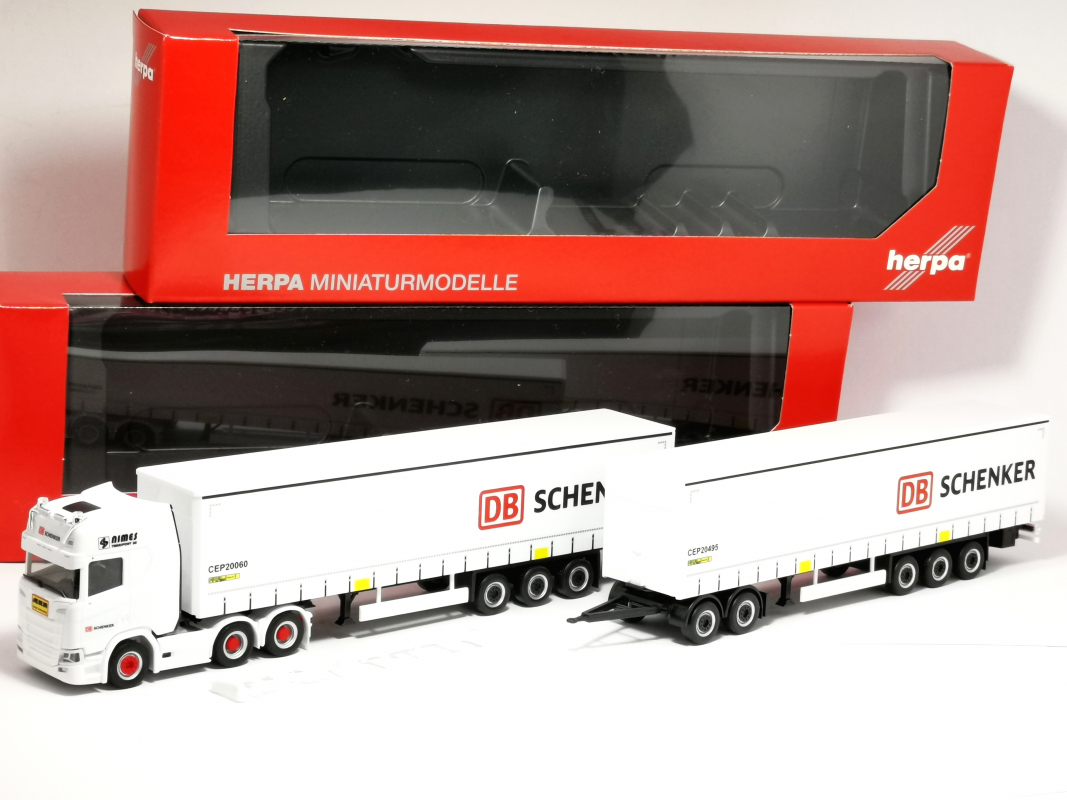 319720 Scania CR 20 HD Kühlkoffer-Sattelzug Gigaliner "DB Schenker" (Schweden) Herpa