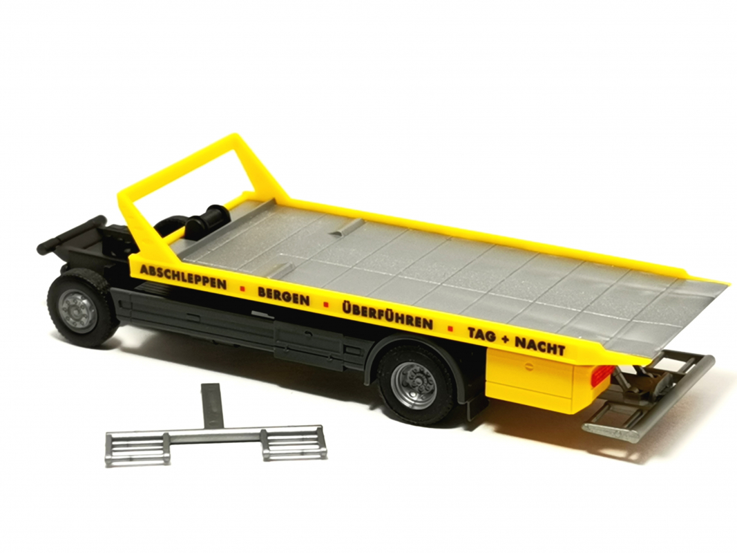 Plateau-Abschlepp-Fahrgestell "Jäger" Herpa 843