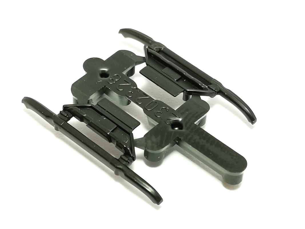 2x Schutzblech für MAN TGX GN, schwarz Herpa C274