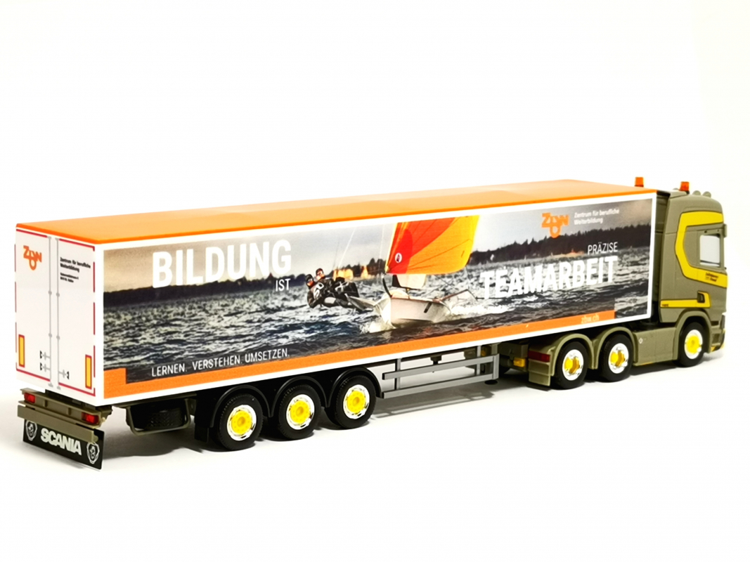 925396 Scania CR 20 Hochdach Schubboden-Sattelzug "Dornbierer" (CH) Herpa