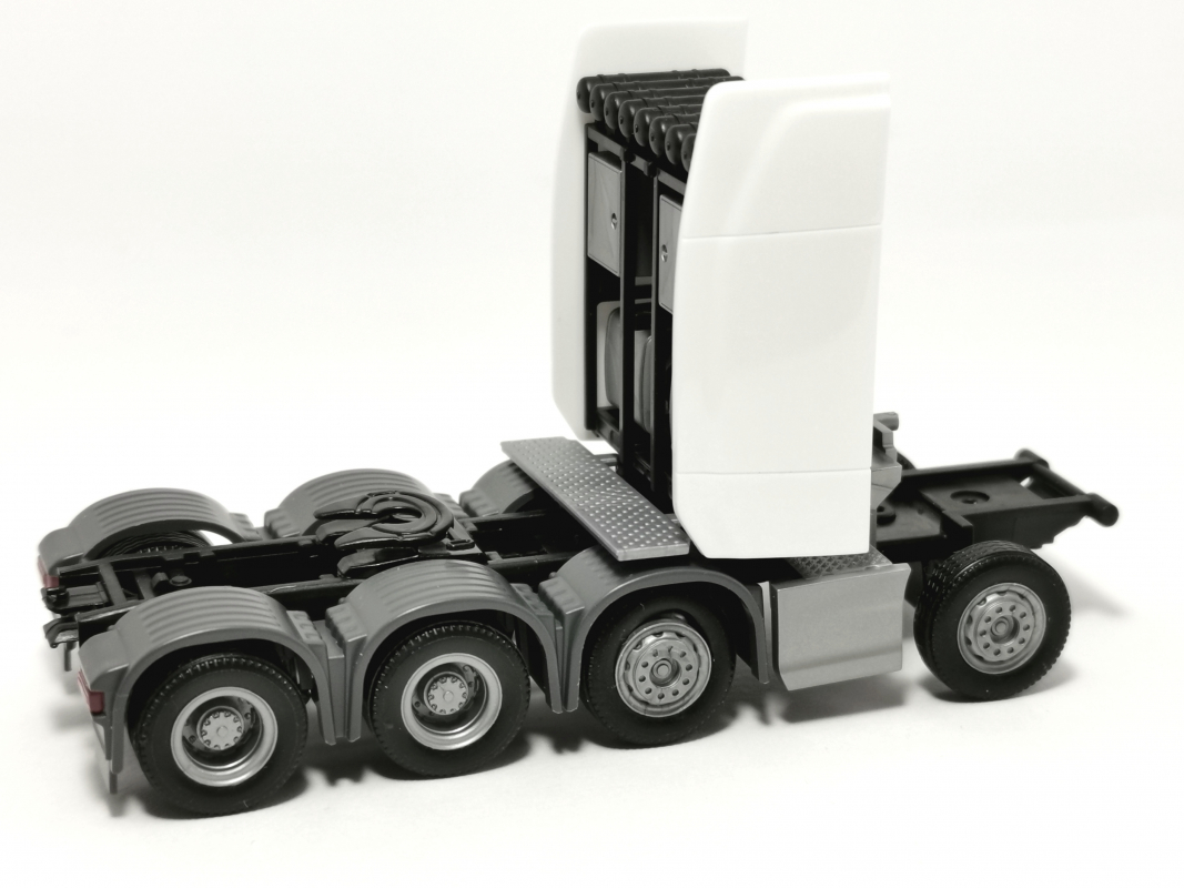 Fahrgestell für Scania 4a, weiß Herpa 601