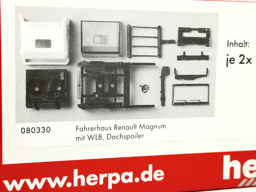 080330 Renault Magnum Fahrerhaus mit Windleitblech Herpa