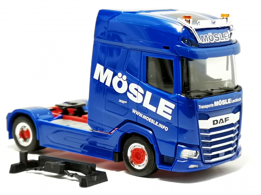 DAF XG+ 2a Zugmaschine "Mösle" Herpa