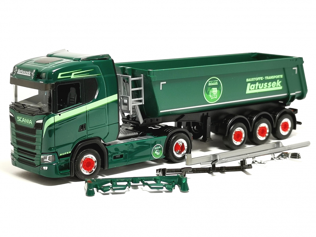 320337 Scania CS 20 ND Rundmulden-Sattelzug "Latussek" Herpa