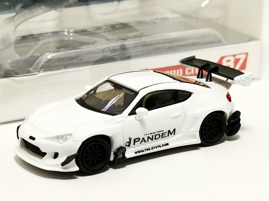 110707 Toyota GT86, weiß MicroCity