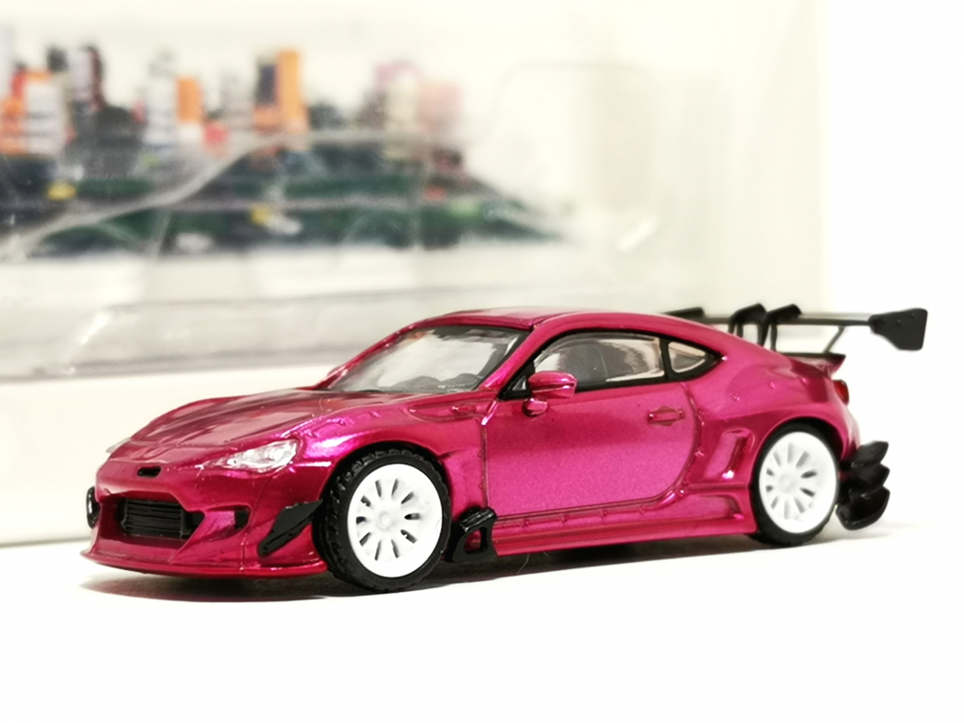 110691 Toyota GT86, pink MicroCity