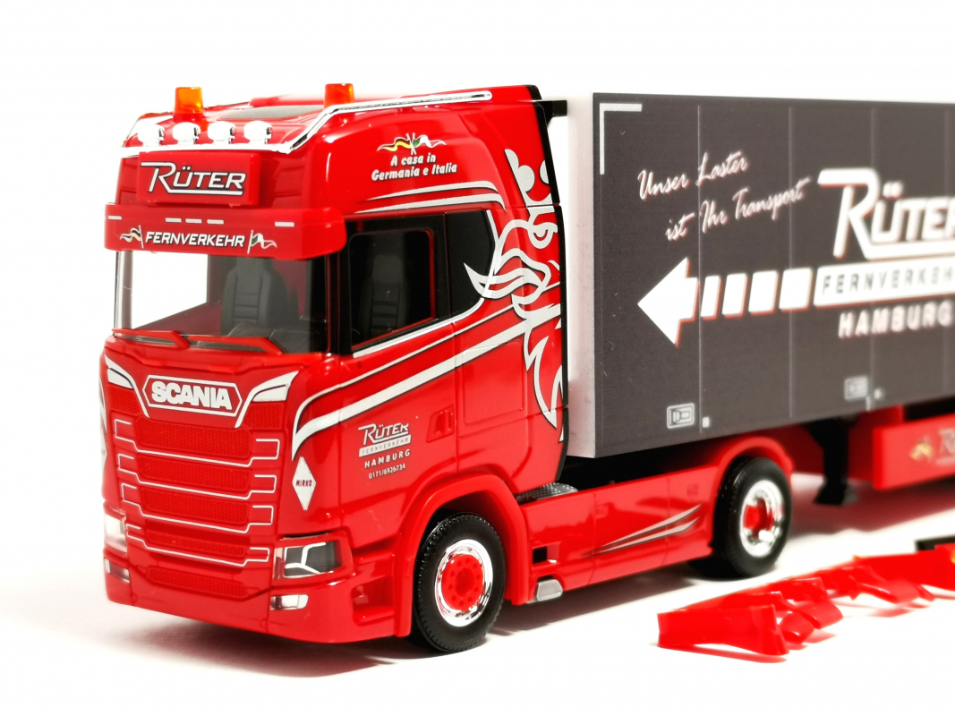 320689 Scania CS 20 HD Kühlkoffer-Sattelzug "Rüter" Herpa