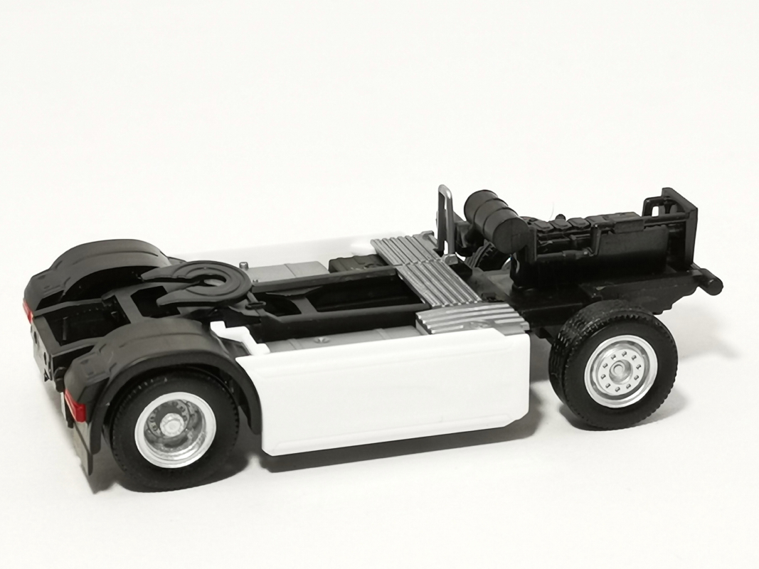 Fahrgestell MAN 2achs, weiß Herpa 535