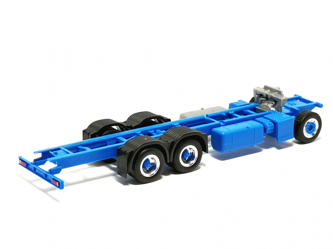 Fahrgestell 3a Scania (7,45m) himmelblau Herpa 072