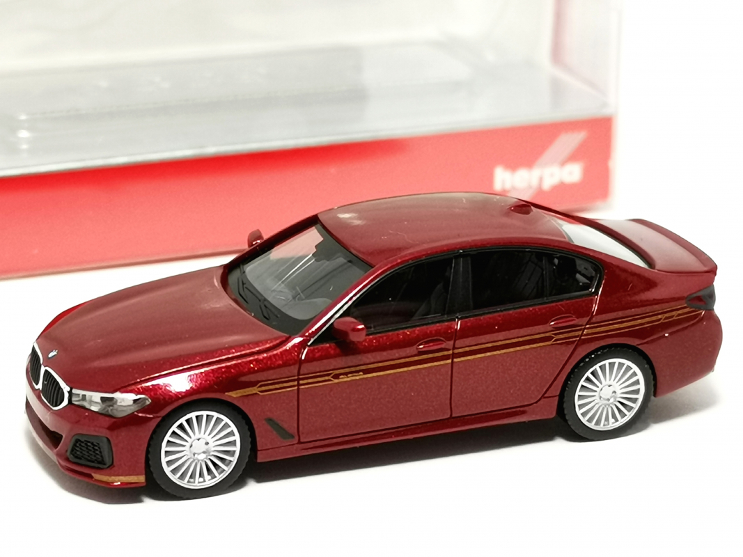 430951-003 BMW Alpina B5 Limousine, montegi rot Herpa