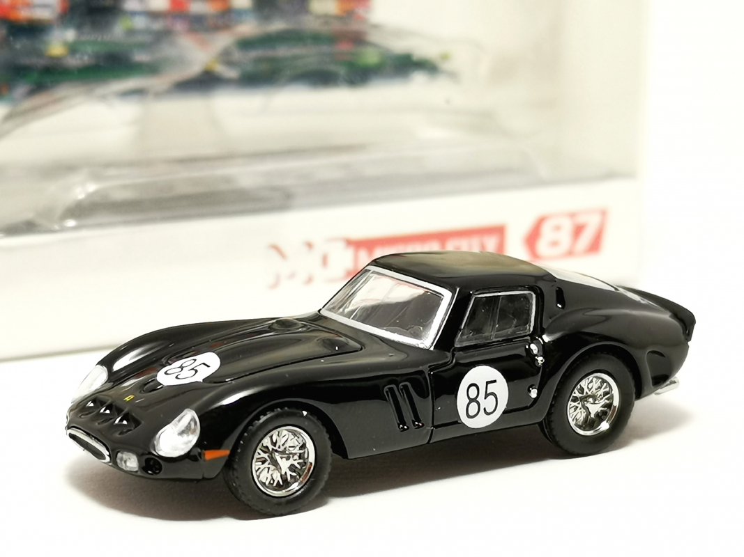 110615 Ferrari 250 GTO 85, schwarz MicroCity