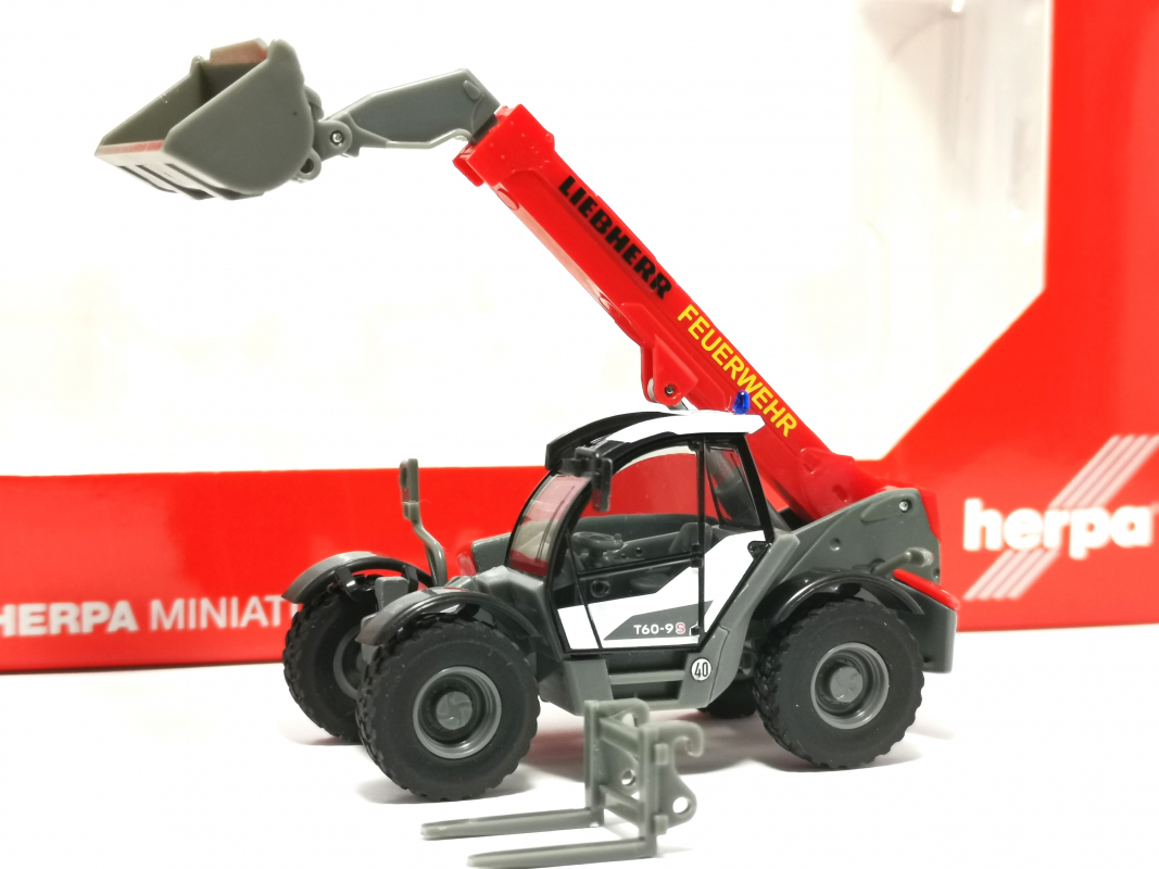 098700 Liebherr Teleskoplader T60-9S "Feuerwehr" Herpa