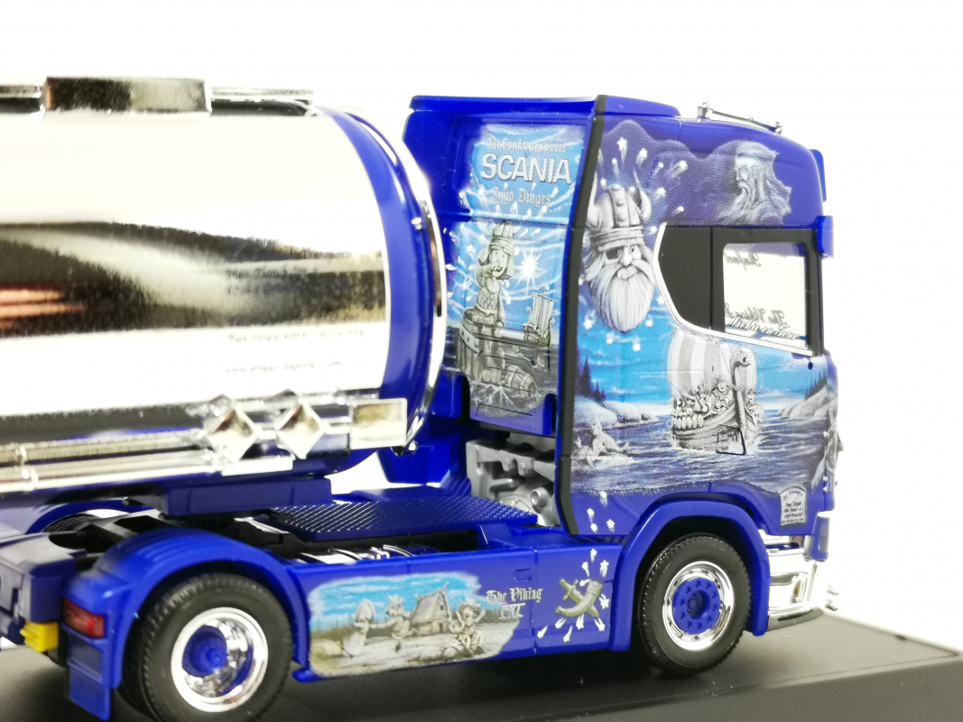122344 Scania CS 20 HD Jumbochromtank-Sattelzug "Ingo Dinges/Wickie" Herpa