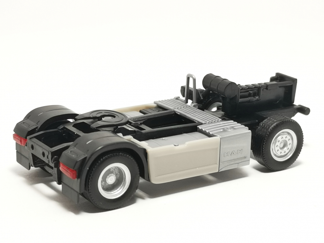 Fahrgestell MAN 2a, platingrau Herpa 876