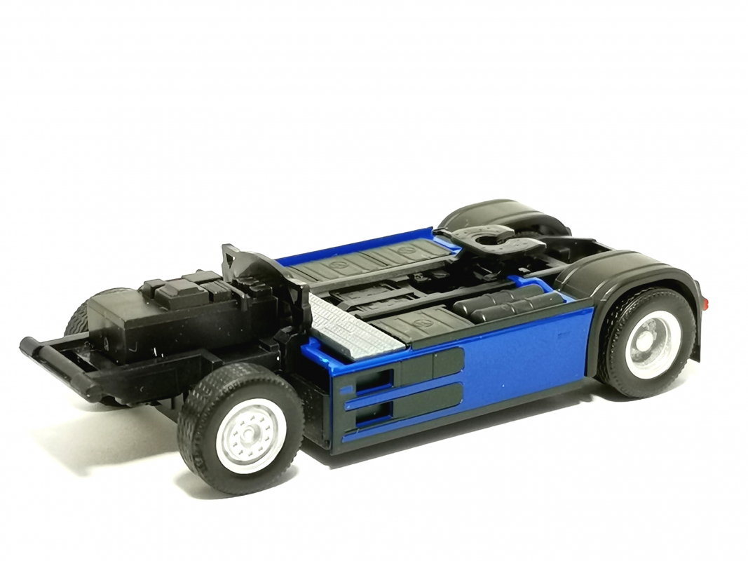 Fahrgstell 2a eActros 600, blau Herpa 204