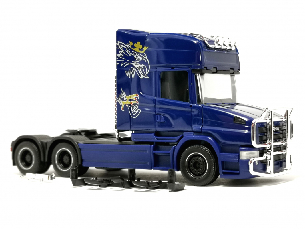 319423 Scania Hauber 04 Topline Zugmaschine 3achs, kobaltblau Herpa
