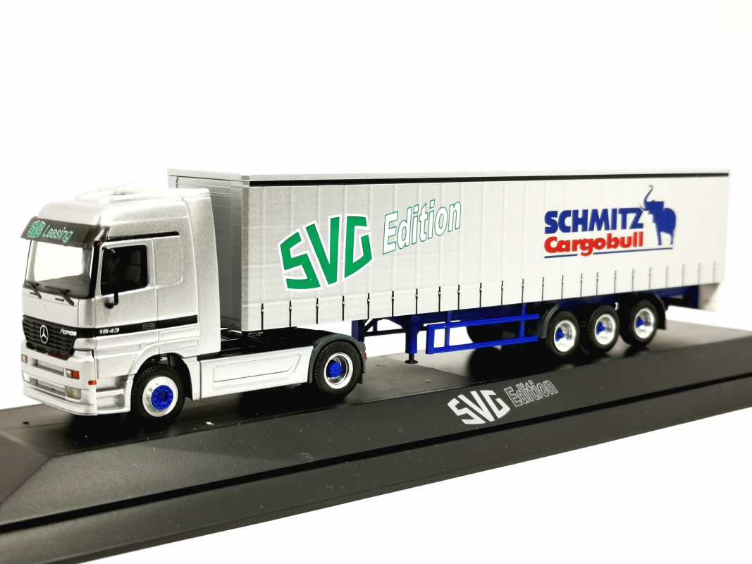 256575 Mercedes-Benz Actros LH Gardinenplanen-Sattelzug "HGK SVG", PC