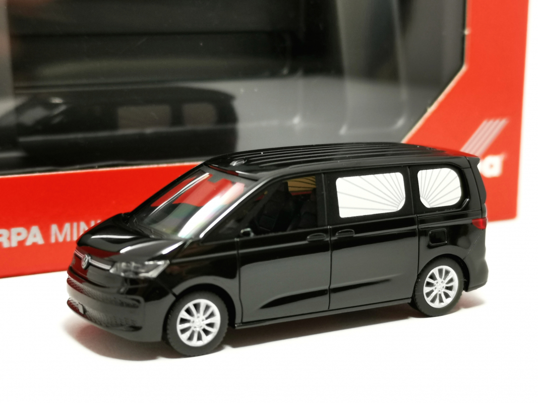 099110 VW Multivan "Bestattungsfahrzeug" Herpa