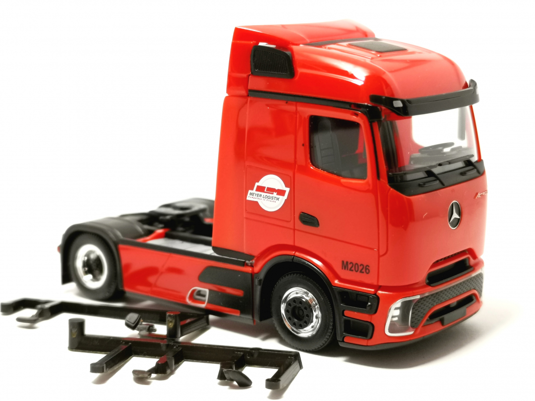 Mercedes-Benz Actros L ProCabin Zugmaschine „Ludwig Meyer“ Herpa