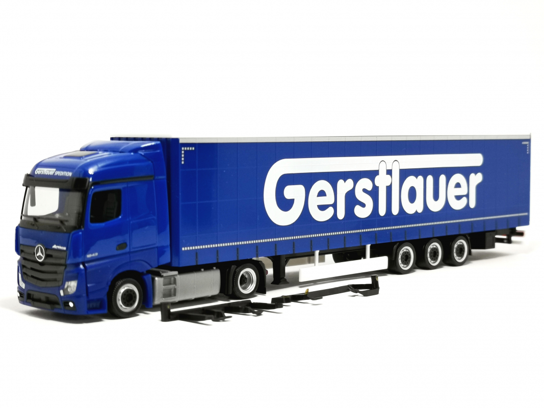 962544 Mercedes-Benz Actros '18 Streamspace Jumbogardinenplanen-Sattelzug 15m "Gerstlauer" (Bayern/Vöhringen)