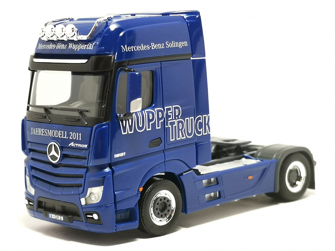 Mercedes-Benz Actros´11 Zugmaschine "Wuppertal" 2011 Herpa