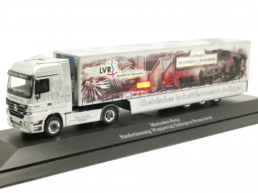 Mercedes-Benz Actros L Koffer Sattelzug "Industriemuseum Solingen" Herpa 2002 PC