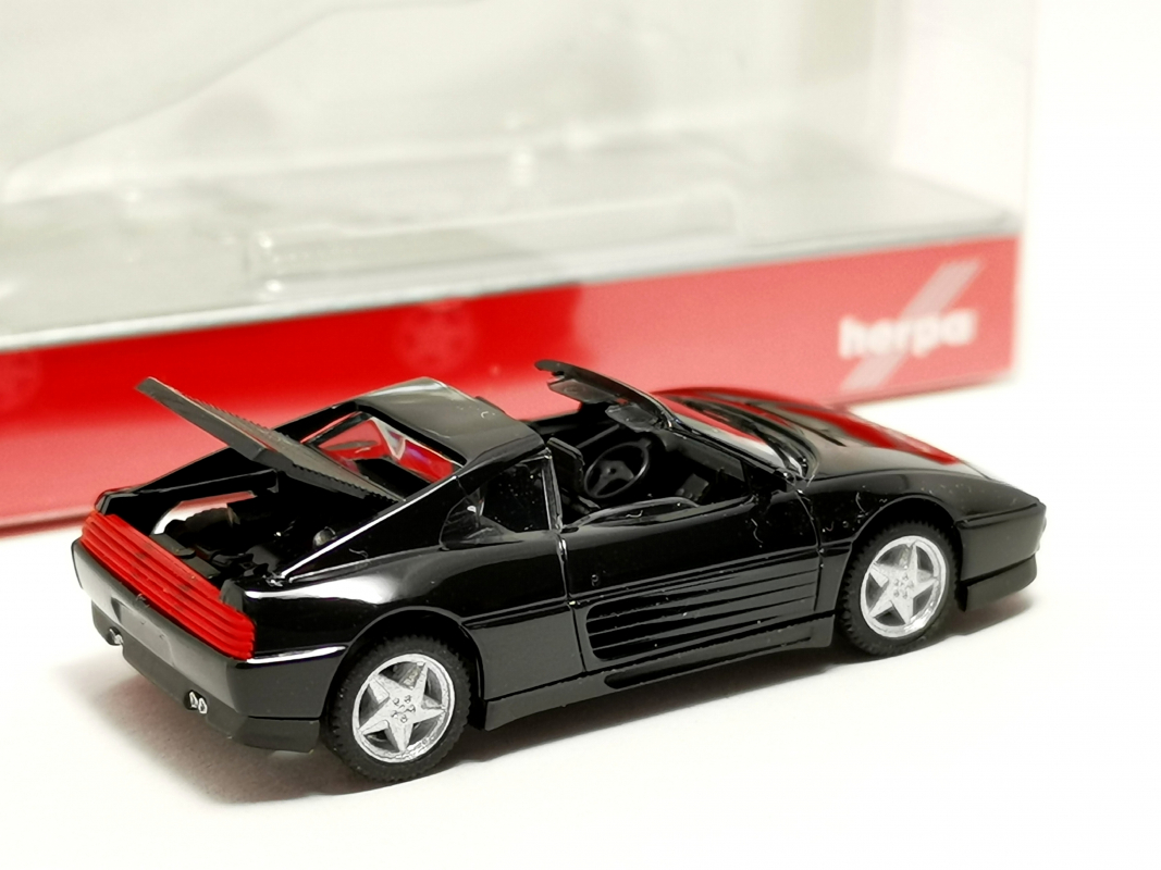 025300-002 Ferrari 348 ts, nero schwarz Herpa
