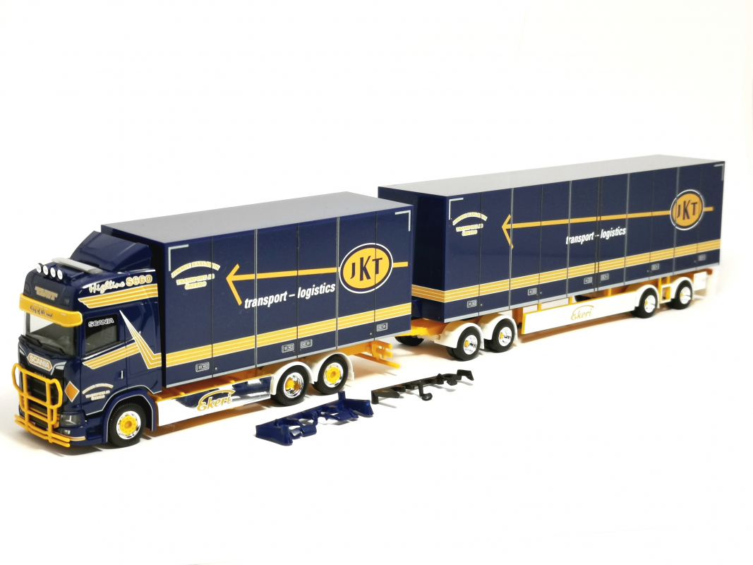 320740 Scania CS 20 HD Schwedenkombi-Hängerzug "Jimmie Karlsson" Herpa