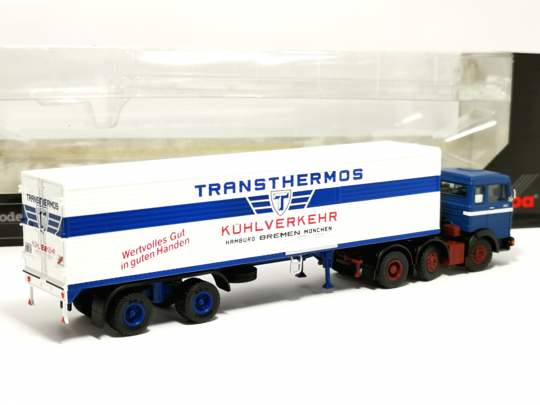 026215 Mercedes-Benz LPS 2032 Kühlkoffer-Sattelzug "Rathje / Transthermos" (Niedersachsen/Groß Meckelsen)