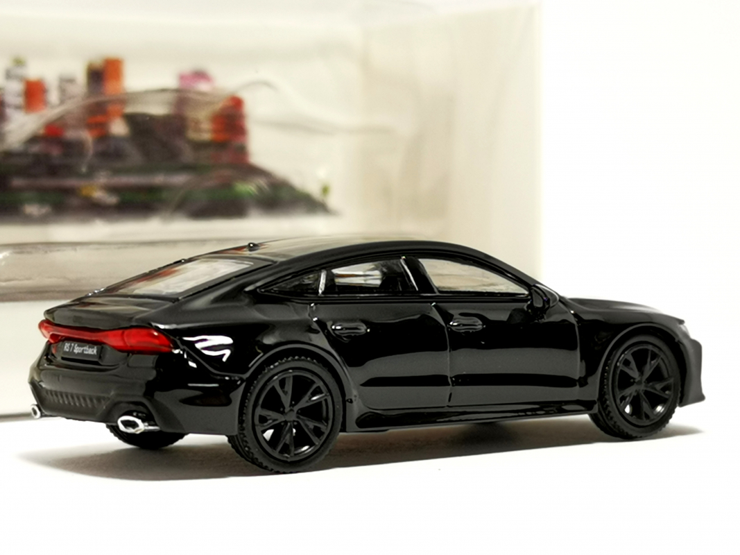 110899 MicroCity: Audi RS7, schwarz