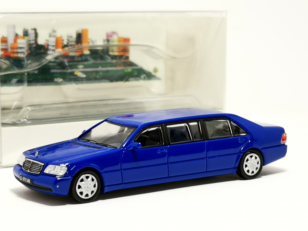 111063 MicroCity: Mercedes-Benz S600 Pullman, blau