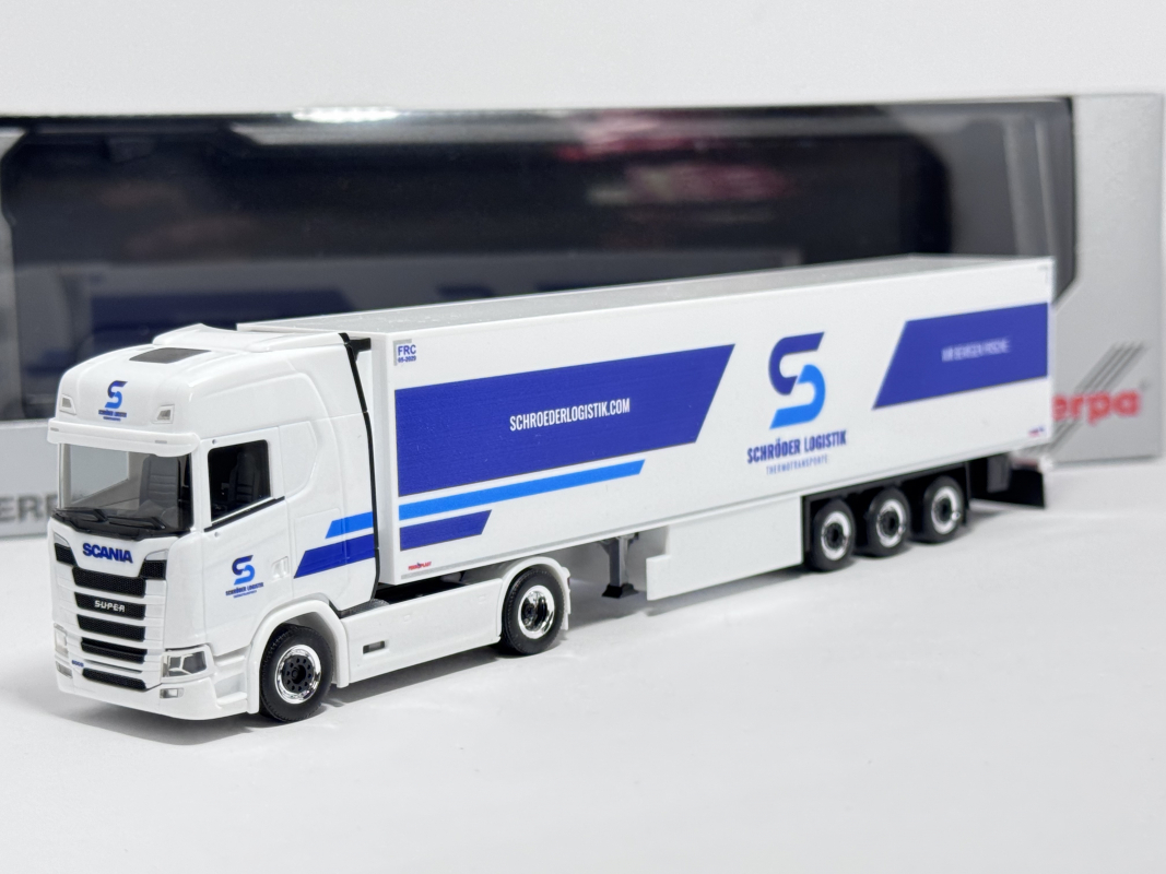 960731 Scania CS20 HD Kühlkoffer-Sattelzug „Schröder Logistik GmbH“ Herpa